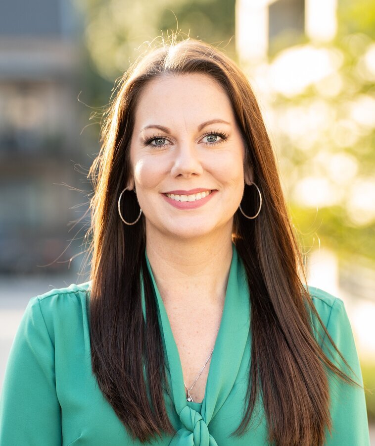 Real Estate Agent Kristina Trott Childress