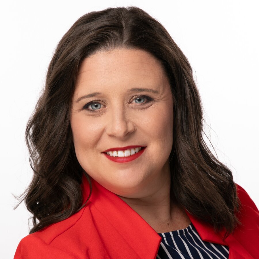 Real Estate Agent Amanda Allen