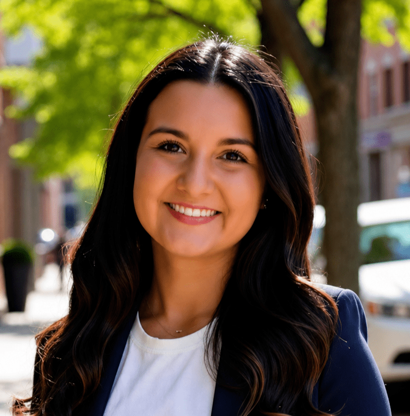Real Estate Agent Avery Thoman